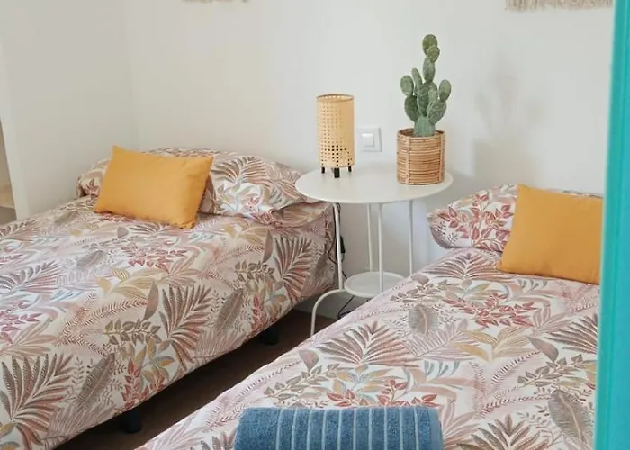 Lejlighed 10 Floor, 10 People, 10 Views